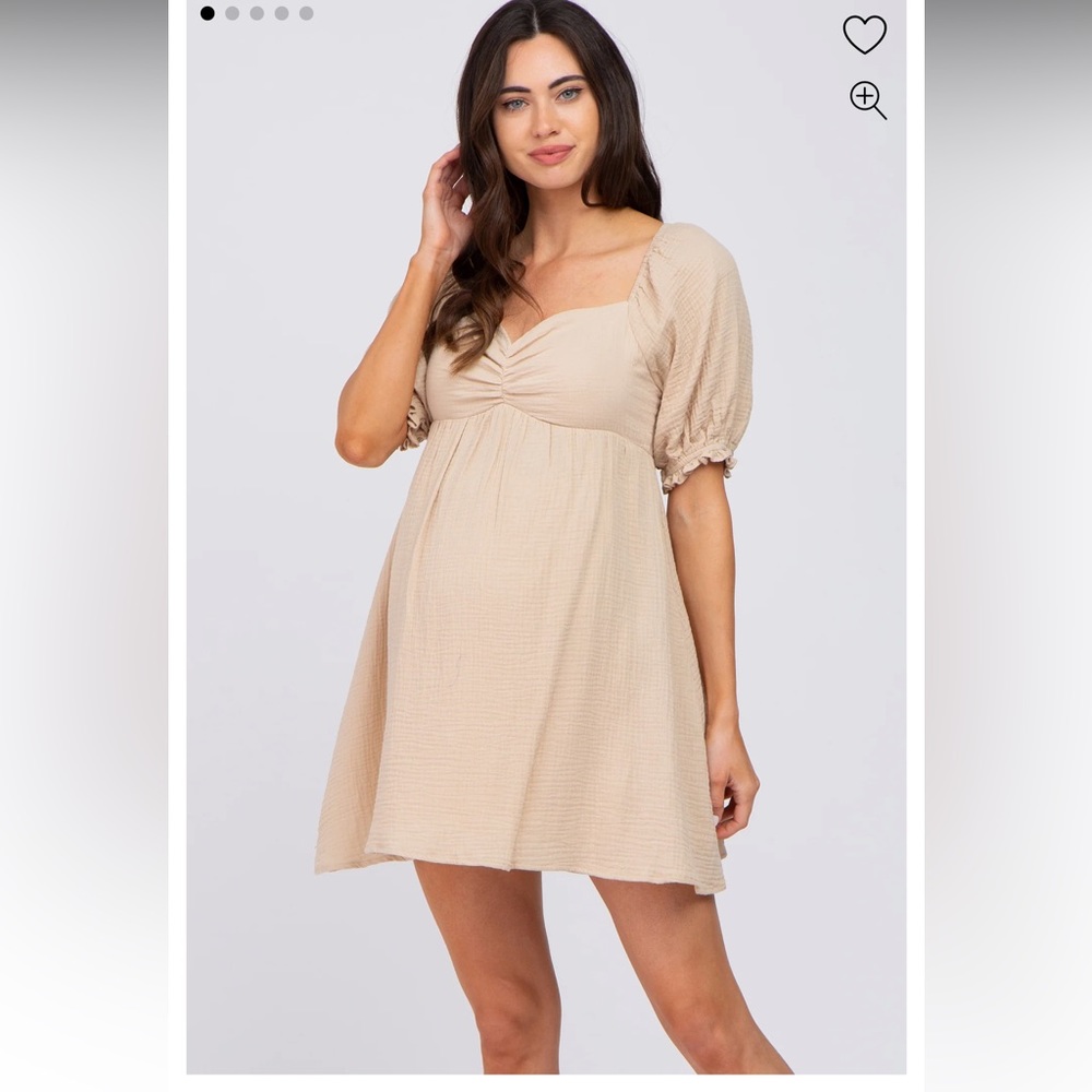 Sweetheart neckline Maternity mini dress